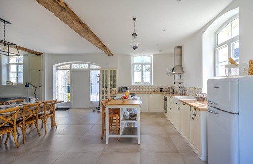 Verneuil-sur-Indre Otro | La Poulinière French country house holiday 4*