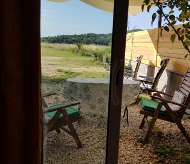 Saint-Paulet-de-Caisson Casa | La Poussinière