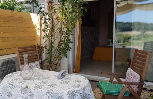Saint-Paulet-de-Caisson Casa | La Poussinière