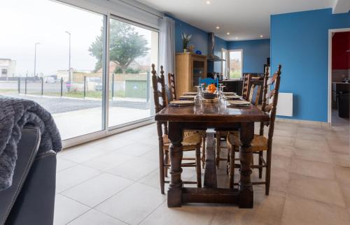 Saint-Come-de-Fresne Apartamento | La proue - appt avec terrasse à moins de 100m de la plage