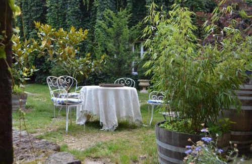 Le Noyer Cama Y Desayuno | LA PROVIDENCE