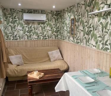 Drevant Casa | La Ptite maison du Canal