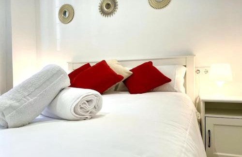 Distrito de Levante Apartamento | La Puerta de la Axerquía Parking y Wifi Gratis