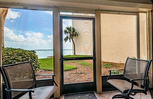 Isla del Sol Condominio | La Puerta 'Happiness' is a Day at the Beach