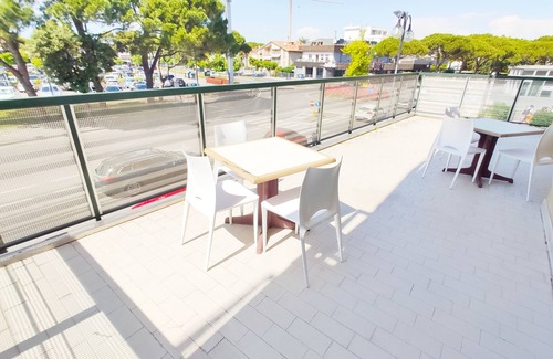 Lido di Jesolo Apartamento | La Quercia - 150 Metri dal Mare - Piazza Mazzini - 6 Posti Letto - Jesolo Lido - Venezia