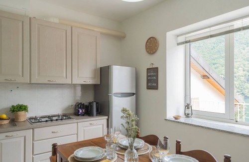 Laglio Apartamento | La Quiete in Laglio With 2 Bedrooms and 1 Bathrooms