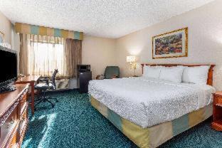 Gurnee Hotel | La Quinta by Wyndham Chicago Gurnee