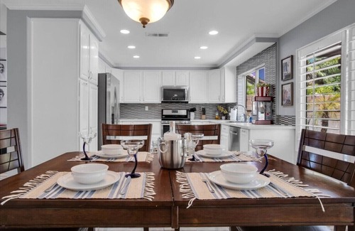 Topaz Villa | La Quinta Gem /4 Bd 3 Ba,Pool,Spa,Games90 days 20%