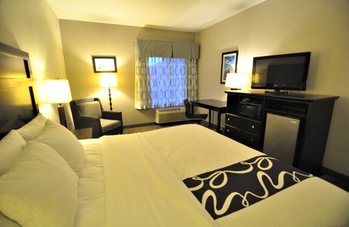 Brookshire Hotel | La Quinta Inn & Suites by Wyndham-Brookshire-West Katy
