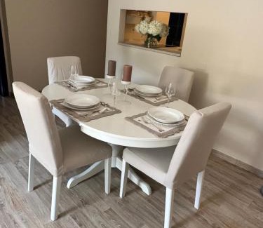Arcore Casa | La Raffa House - Buen Retiro