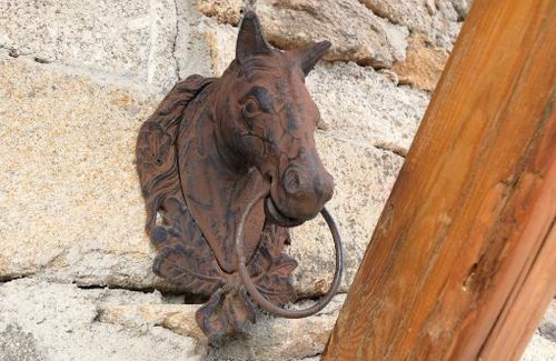 Cabeza del Caballo Casa | La Resbalina Casa Rural