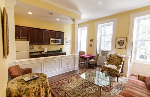 Center City Cama Y Desayuno | La Reserve Bed & Breakfast