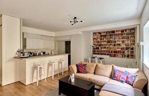 Nevers Apartamento | "La Revenderie", appartement calme sur cour privative, hyper centre de Nevers by PRMO C0NCIERGERIE