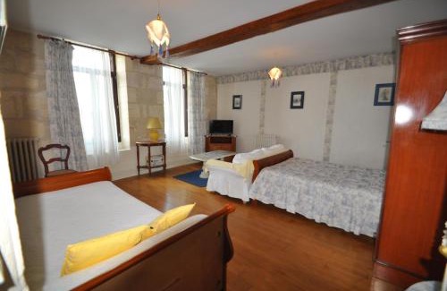 Saint-Jean-de-Blaignac Cama Y Desayuno | La Riviere