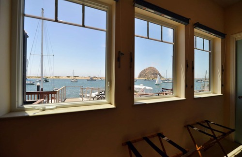 Morro Bay Condominio | La Roche 1 Bayfront Condo, vistas increíbles! Mascota amigable.