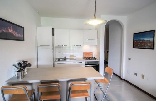 Brezzo di Bedero Apartamento | La Romantica by Interhome