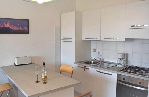 Brezzo di Bedero Apartamento | La Romantica by Interhome