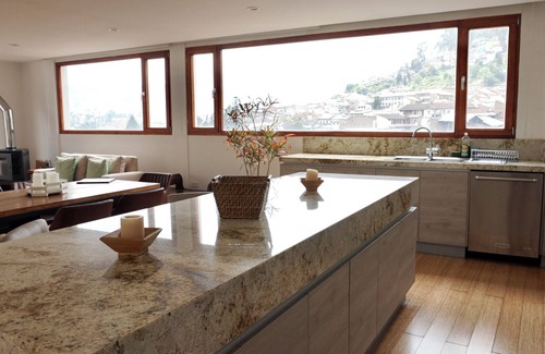 Quito Historic Center Apartamento | La Ronda 431 - Apt. #108 (Penthouse)