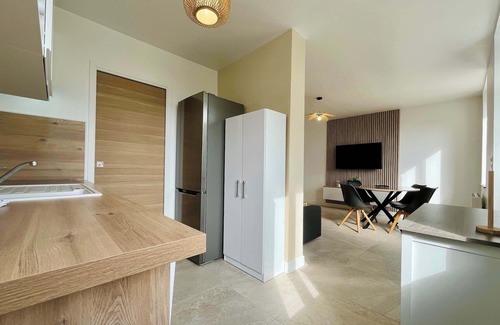 Houesville Casa | La Rose des Marais - Renovated & Fully Equipped House