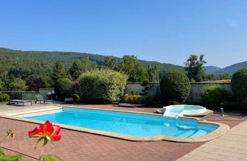 Lautenbach Apartamento | La Rose des Vents - Appartement avec Terrasse, Piscine et Parking
