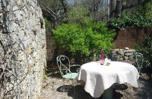 Montauroux Cama Y Desayuno | La Rose des Vents