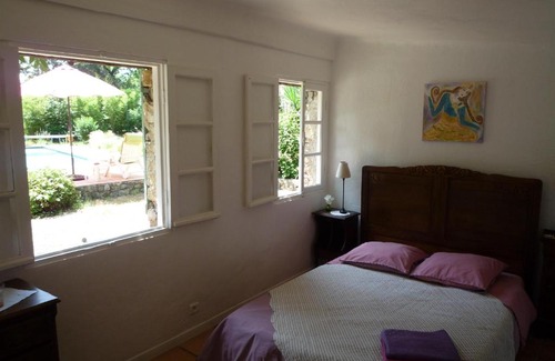 Montauroux Cama Y Desayuno | La Rose des Vents