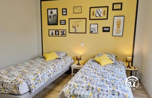Cosse-le-Vivien Casa | La Rose Trémière, 6 personnes