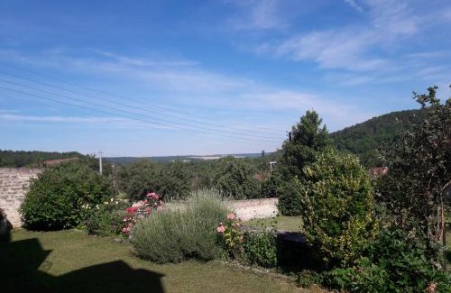 Rouvray (Cote-d'Or) Apartamento | LA ROSERAIE DE ST REMY