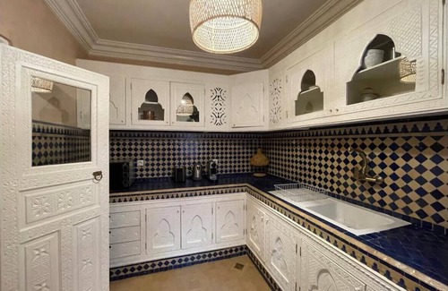 Hivernage Apartamento | La Roseraie Standing
