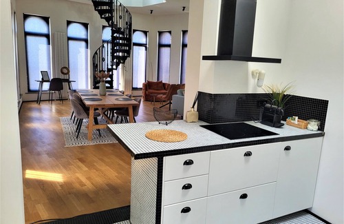 Quartier Royal - Koninklijke Wijk Apartamento | La Rotonde-2 bedroom apartment in enchanting Bruxelles with WiFi