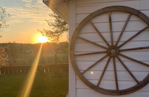 Saint-Raymond Casa | La roue dort - House on the banks of the Saint-Anne River
