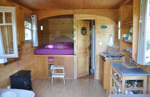 Saint-Jean d'Alcas Casa | La roulotte d'Alcas