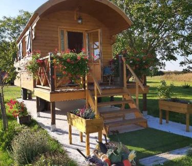 Soings-en-Sologne Casa | LA ROULOTTE DE FLORETTE avec jacuzzi gratuit
