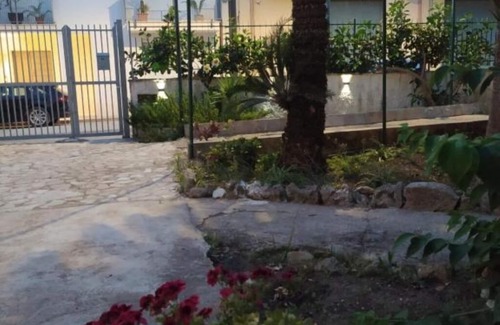 Alcamo Apartamento | La Rugiada - with private garden Studio apartment