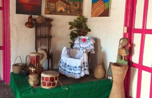 La Villa de los Santos Casa | LA SALOMA HOSTAL FAMILIAR
