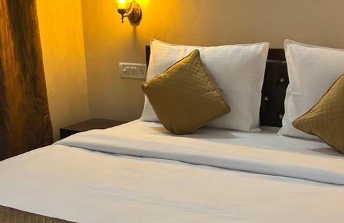 Candolim Cama Y Desayuno | La Sea beach Vue