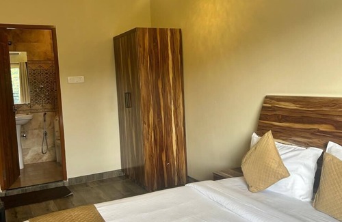 Candolim Cama Y Desayuno | La Sea beach Vue