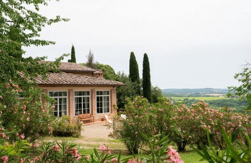 Ponte di Gabbiano Apartamento | La Serra Vitignano-Stunning Villa With Seasonal Swimming Pool!