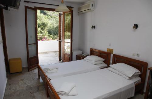 Mousata Hotel | La Signora Hotel