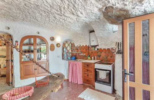 Juncalillo Casa | 'La Solana' con vistas a la montaña, jardín privado y Wi-Fi