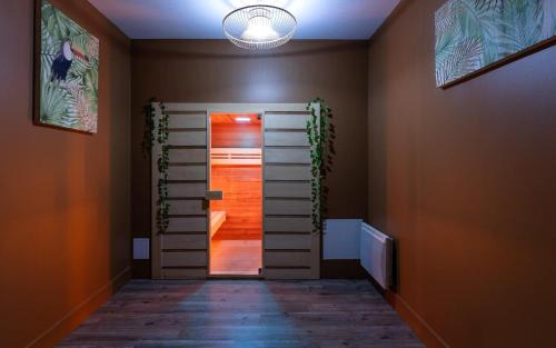 Poincare - Foch - Anatole France - Croix de Bourgogne Apartamento | La Somptueuse 100m2 Spa/Sauna privé