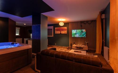 Poincare - Foch - Anatole France - Croix de Bourgogne Apartamento | La Somptueuse 100m2 Spa/Sauna privé