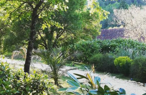 Saint-Cybranet Cama Y Desayuno | La Source