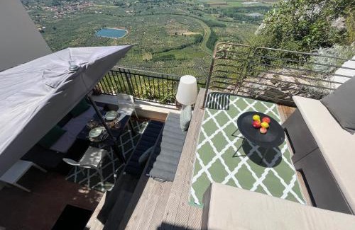 Norma Casa | La Stalla e il Fienile suites viste mozzafiato