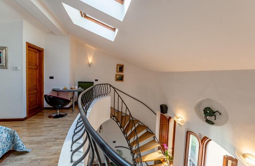 Contrada Castello Casa | LA SUITE