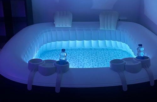 Le Hameau Apartamento | La suite jacuzzi