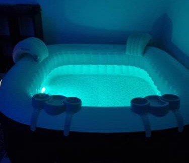 Le Hameau Apartamento | La suite jacuzzi