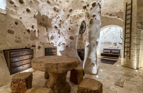 Sasso Caveoso Casa | La Suite Nella Roccia