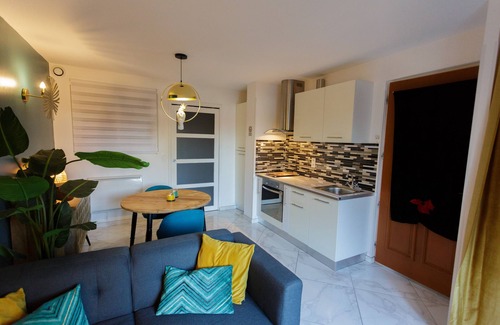 Sin-le-Noble Apartamento | Apartamento-Suite-Bañera de hidromasaje-Terraza-DOLCE VITA
