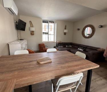 Chaumont-sur-Tharonne Cama Y Desayuno | La tanière des ours